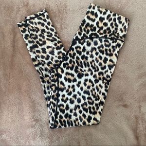 Barbells And Beauties Leopard Tights